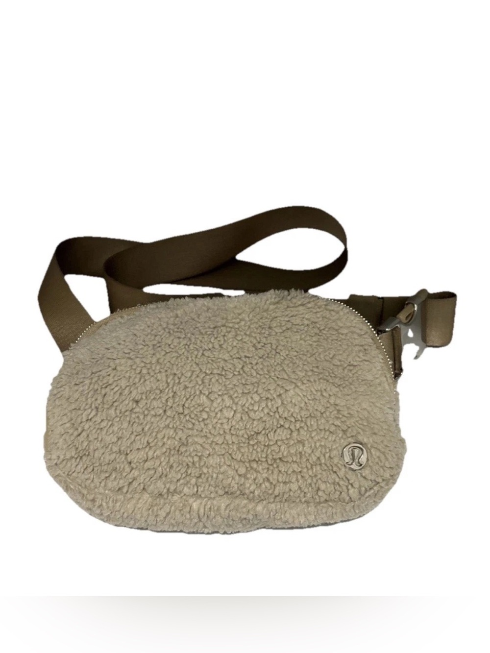 Lululemon Everywhere Crossbody Sherpa Fleece  Belt Bag in Cream 1L